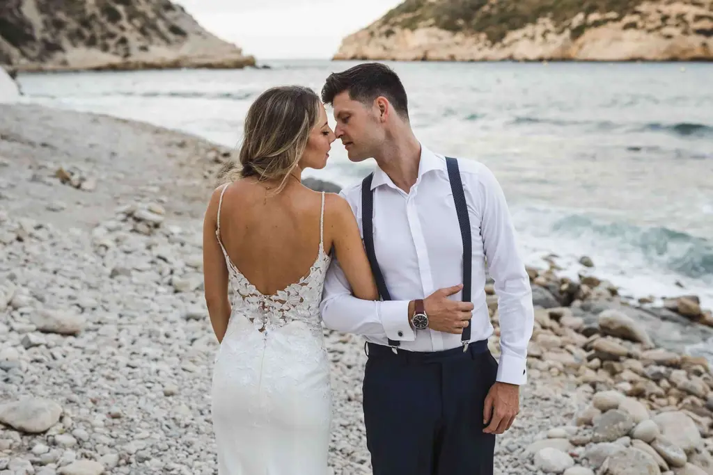 Sedka Novias al descubierto: lo bueno y lo malo