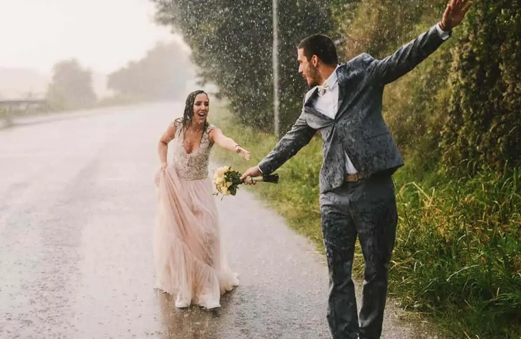 boda con lluvia 