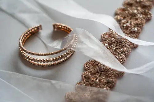 Damas de honor que hacen brillar a la novia