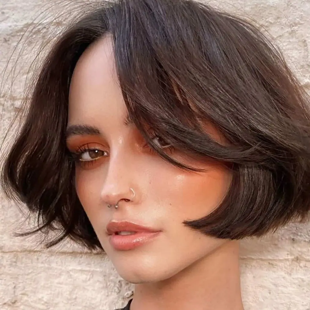 pelo corto con flequillo 