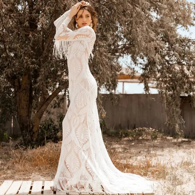 vestido de novia con flecos