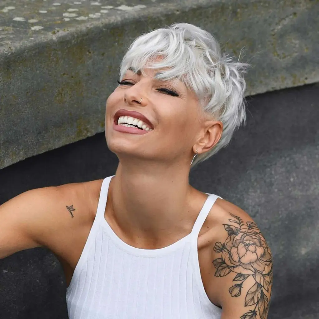 pelo corto de mujer