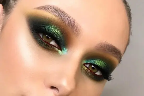 maquillaje para un vestido 