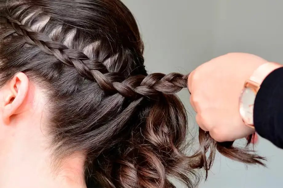 10 Recogidos para pelo corto: ideas fáciles y elegantes