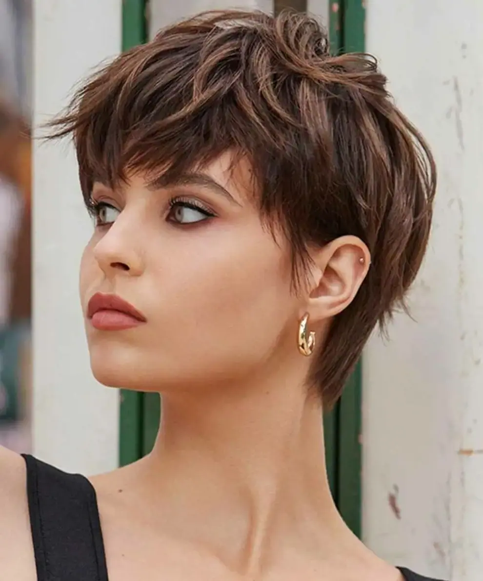 pelo corto con flequillo 